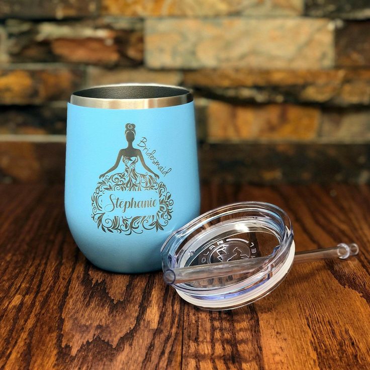 Insulated Wine Tumbler/ with straw